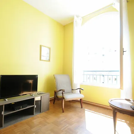 Le Neptune Apartment
